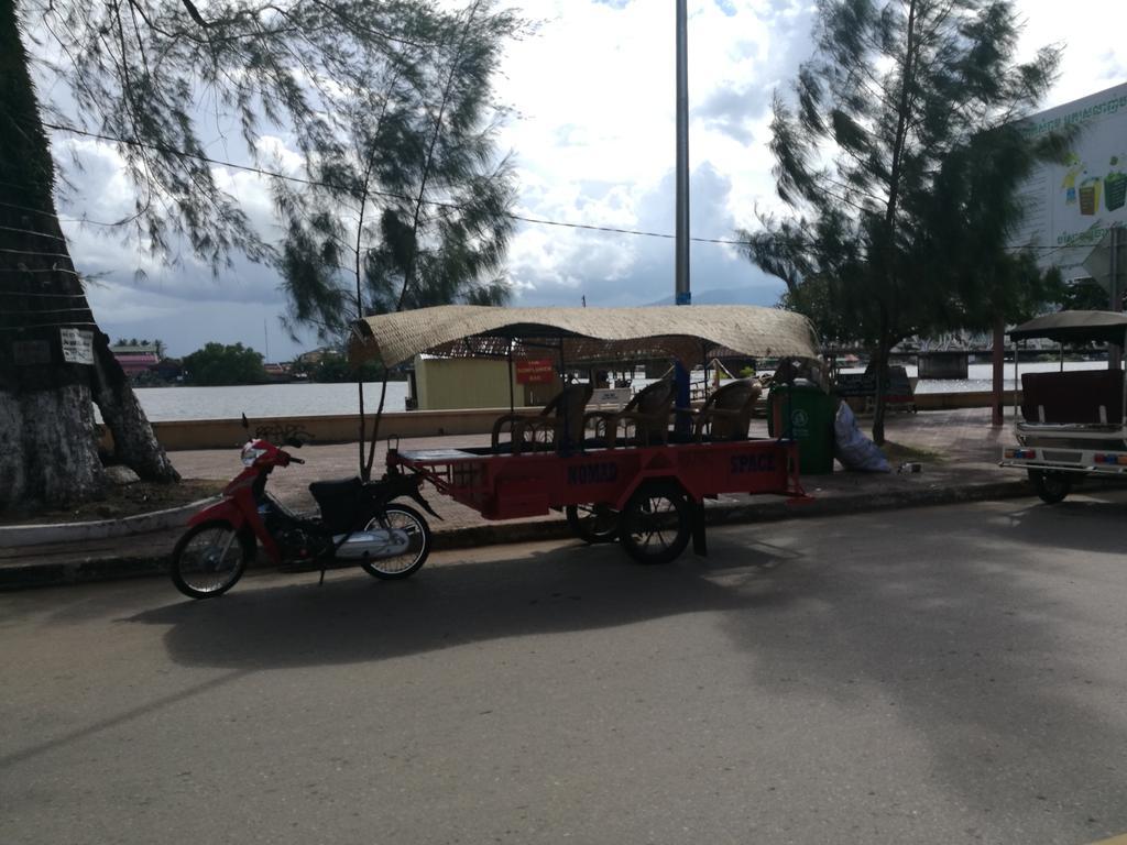 Nomads Guesthouse Kampot Εξωτερικό φωτογραφία
